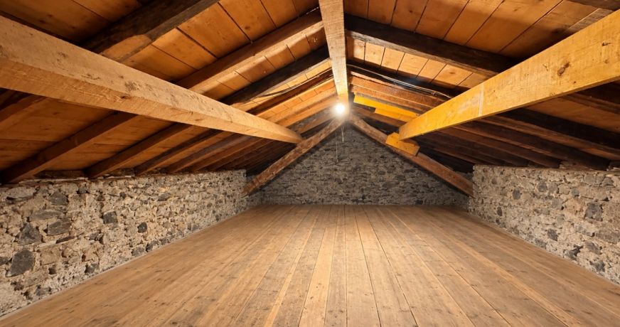 vente Maison en pierre Izaourt
