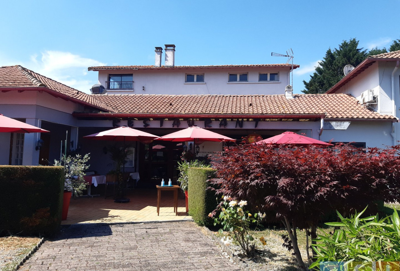 vente Immeuble commercial Labarthe Inard - Photo 1