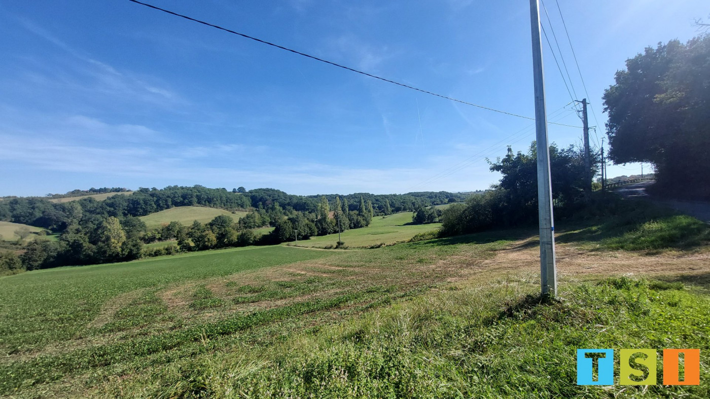 sale Terrain Montbernard - Photo 1