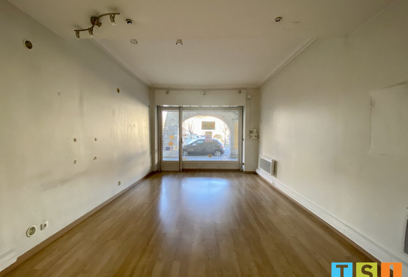 location Local commercial Montrejeau - Photo 4