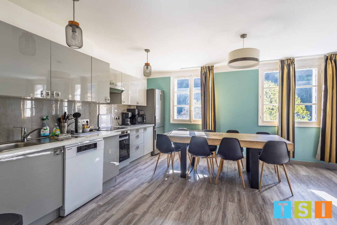 sale Appartement rénové Bagneres De Luchon - Photo 2