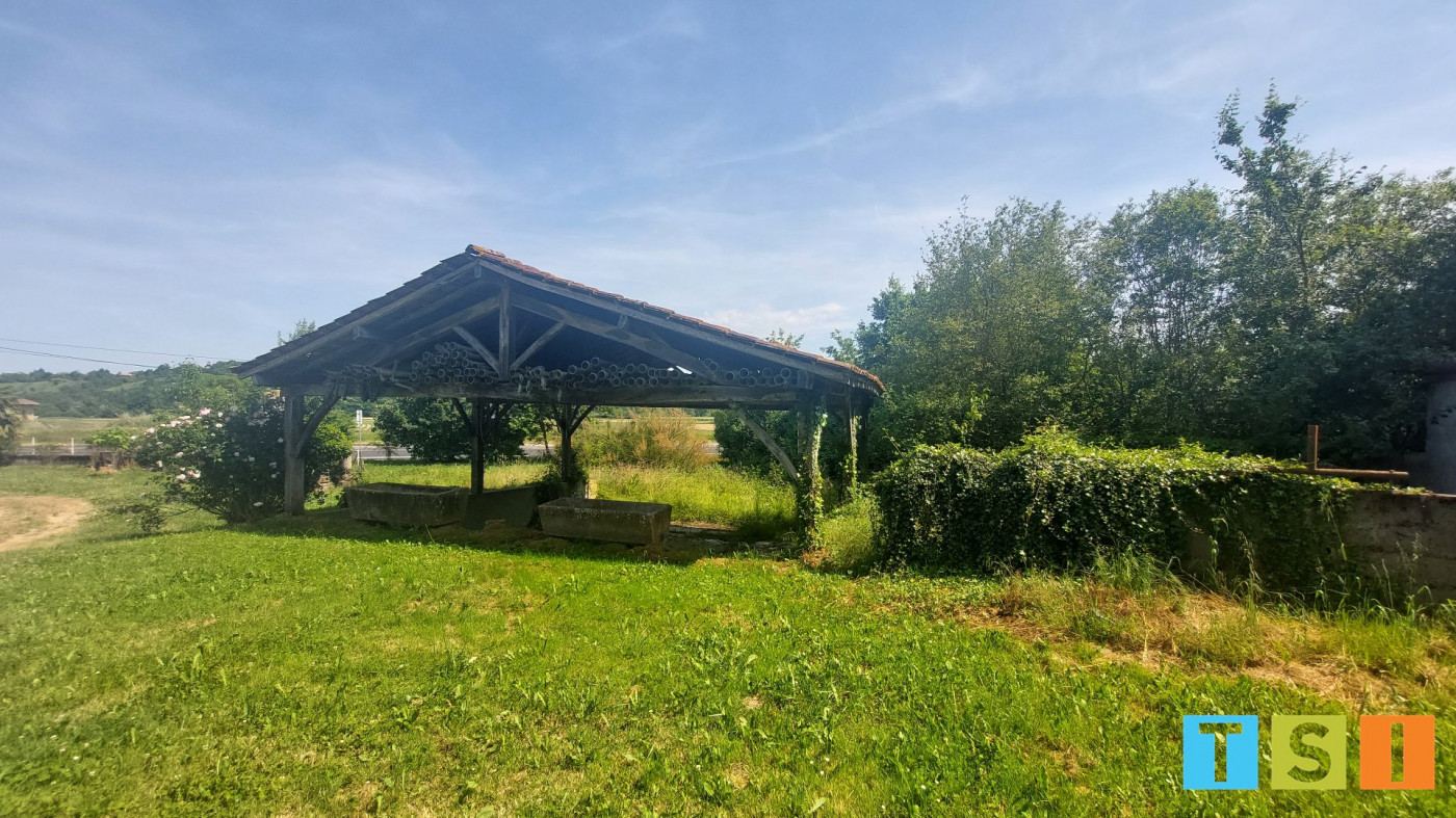 sale Maison de campagne Montbernard - Photo 1