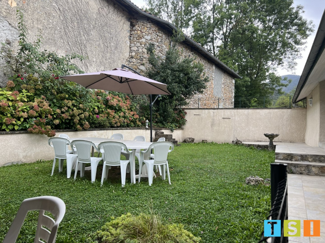 Vente maison Juzet d'izaut, 169m² 1933m² 5 pièces 169 900€
