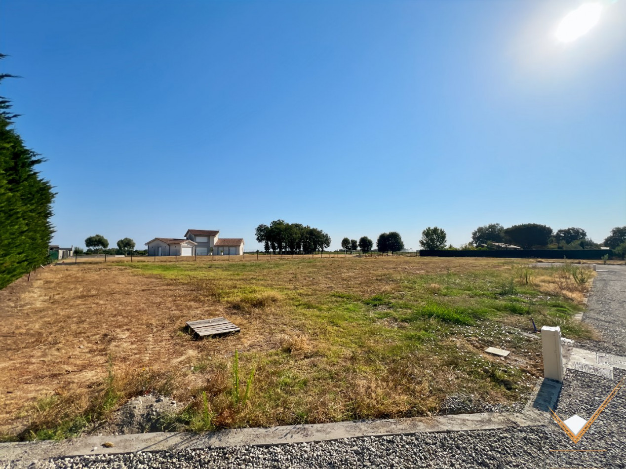 vente Terrain Poucharramet - Photo 1