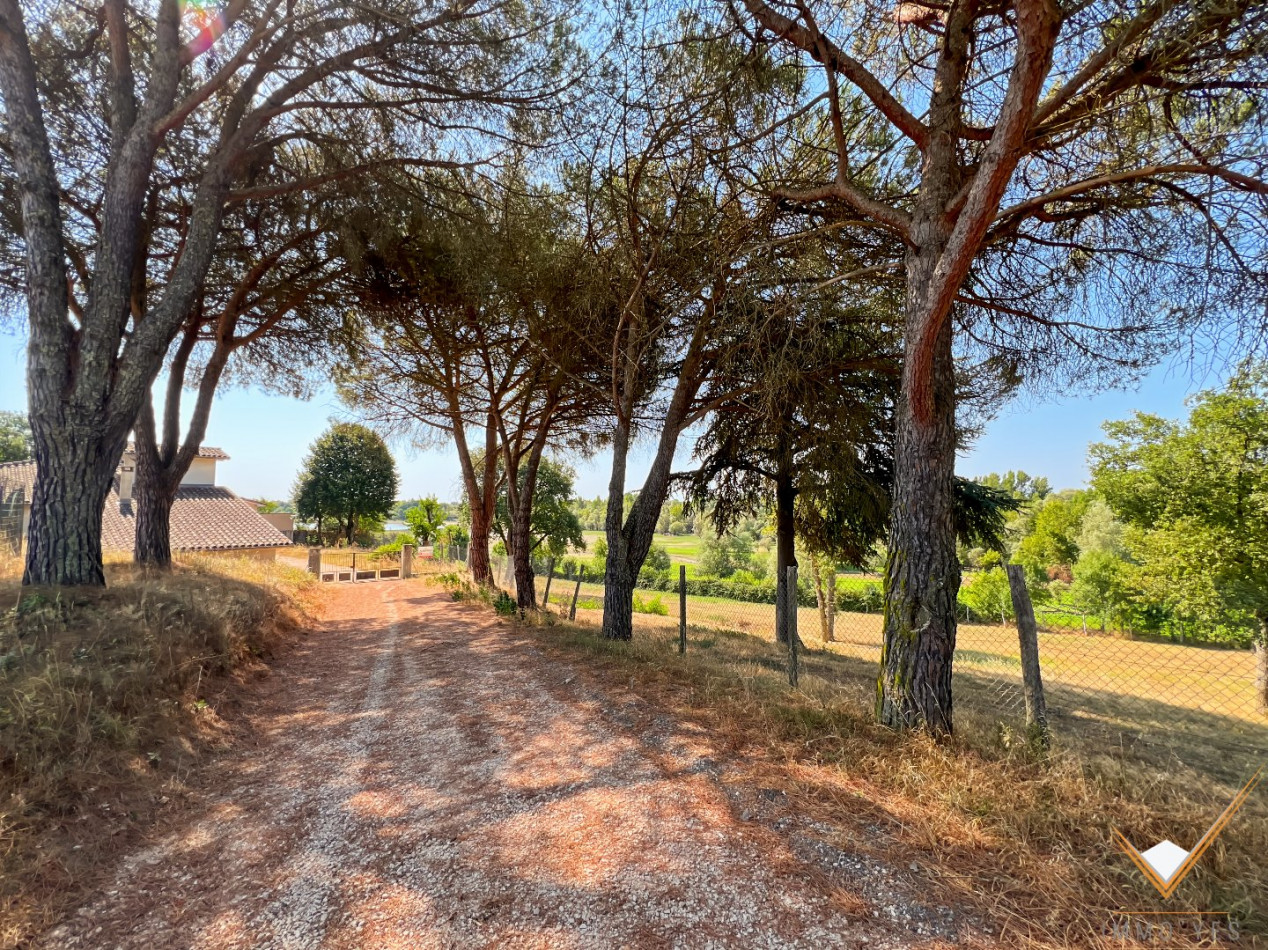 vente Maison Poucharramet - Photo 1