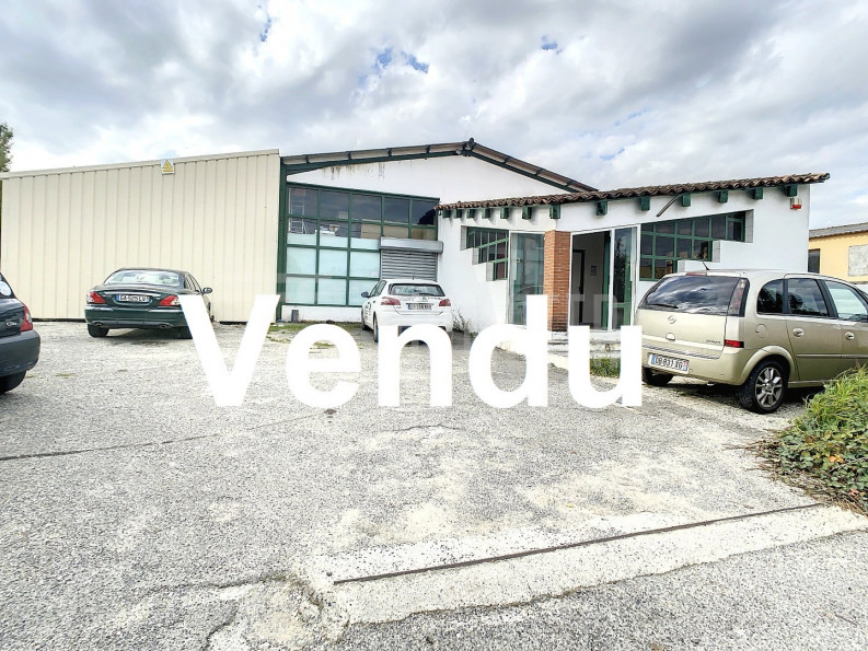 vente Entrepots et bureaux Dremil-lafage - Photo 1