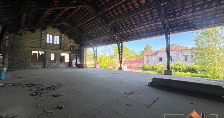 à vendre Entrepots et bureaux Salies Du Salat