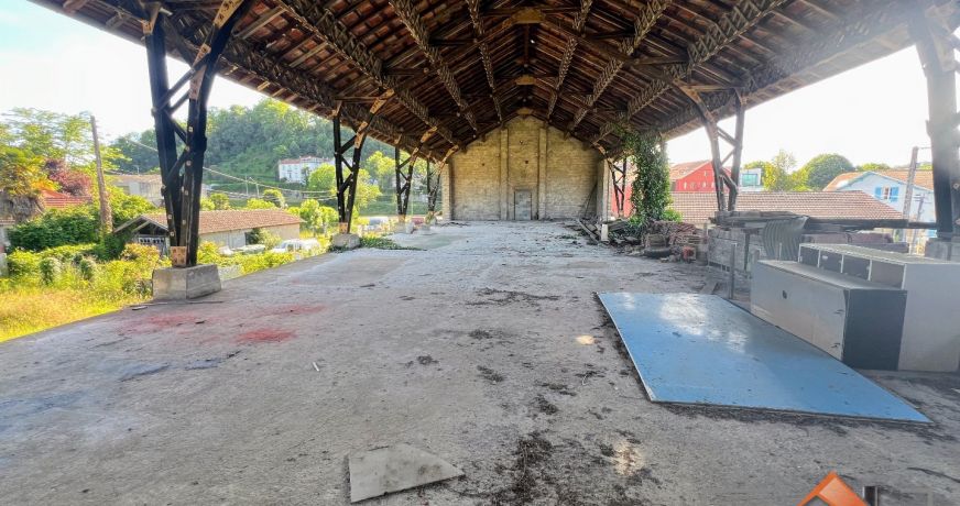 à vendre Entrepots et bureaux Salies Du Salat