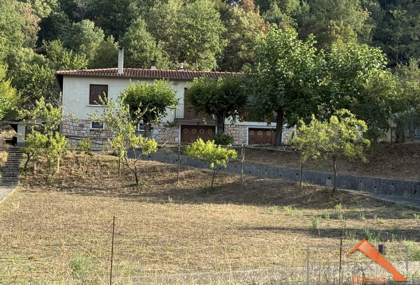 vente Maison Beauchalot - Photo 1