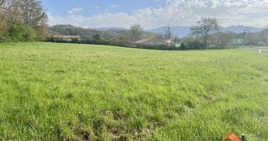 à vendre Terrain constructible Mane