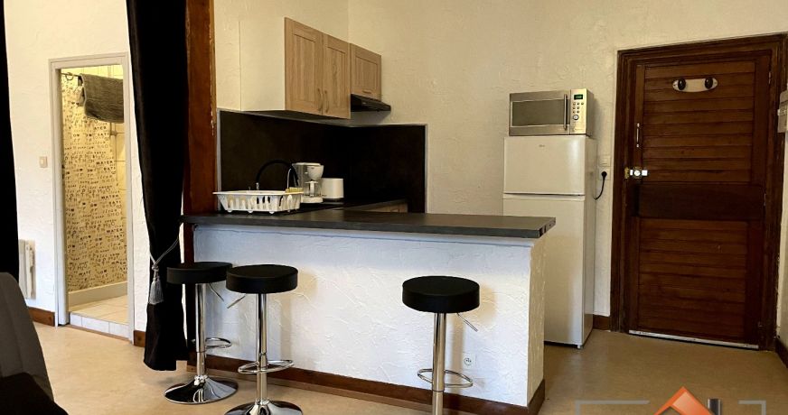 à louer Studio Mane