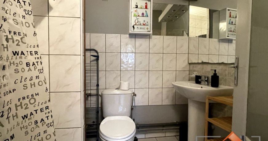 à louer Studio Mane