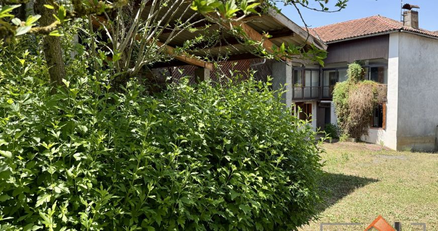 vente Maison Izaut De L'hotel