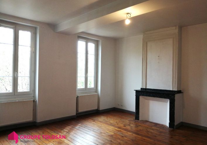 location Appartement Montrabe