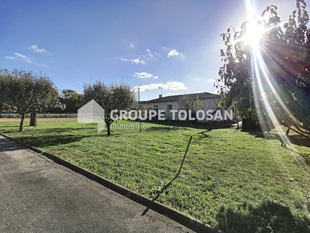 vente Terrain constructible Villefranche De Lauragais - Photo 1