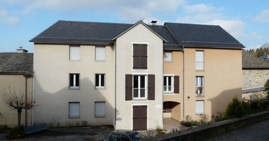 location Appartement Villefranche De Panat