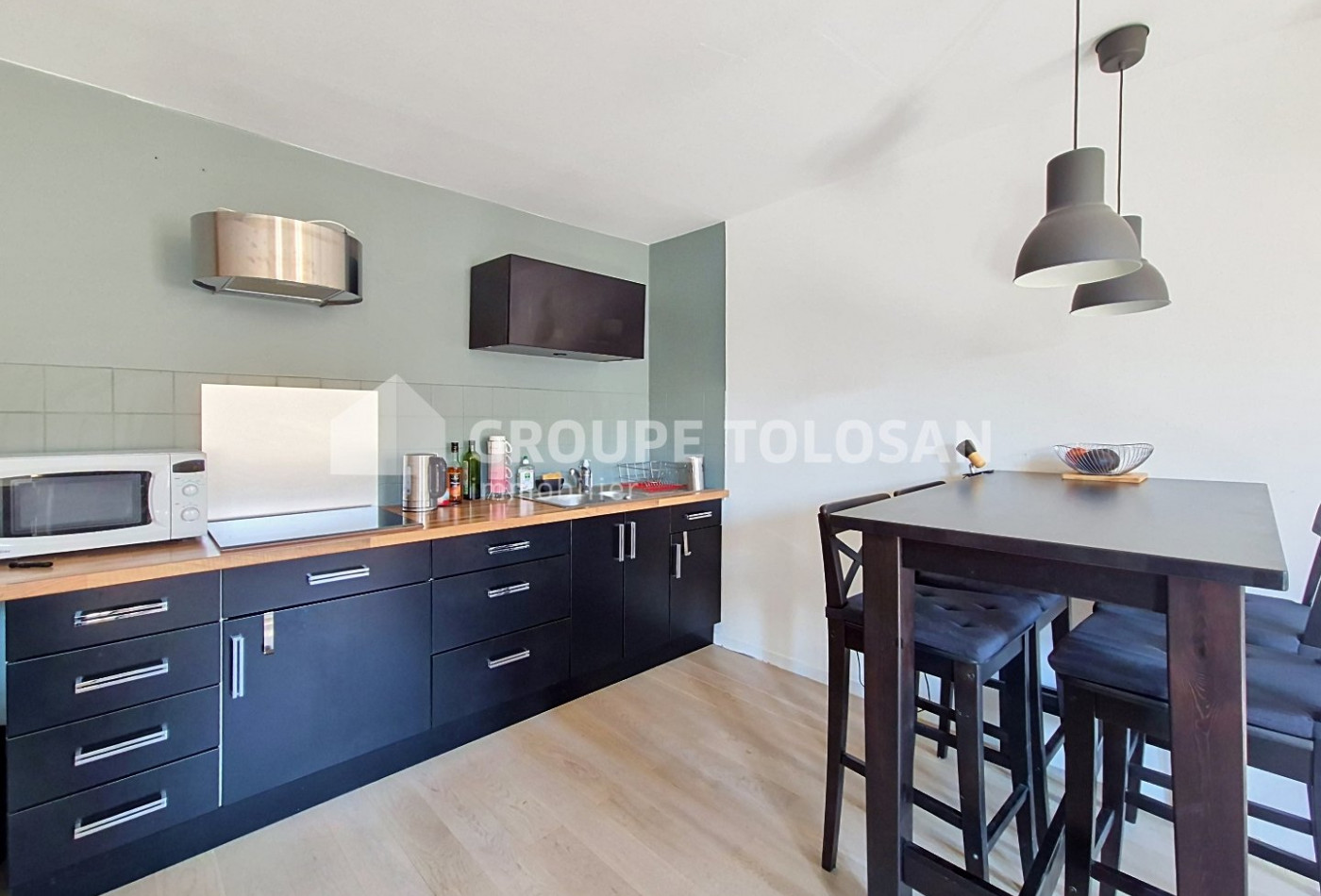 location Appartement Revel - Photo 2