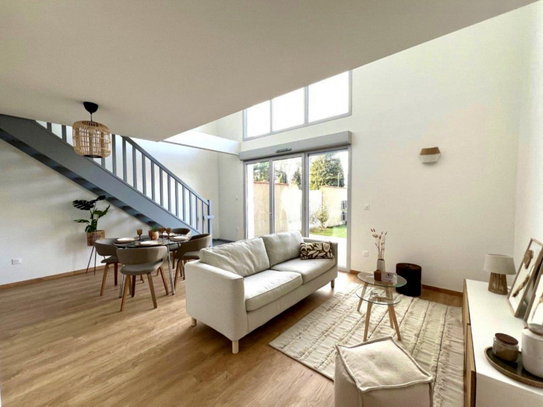 à vendre Maison en frais réduits Seilh - Photo 1