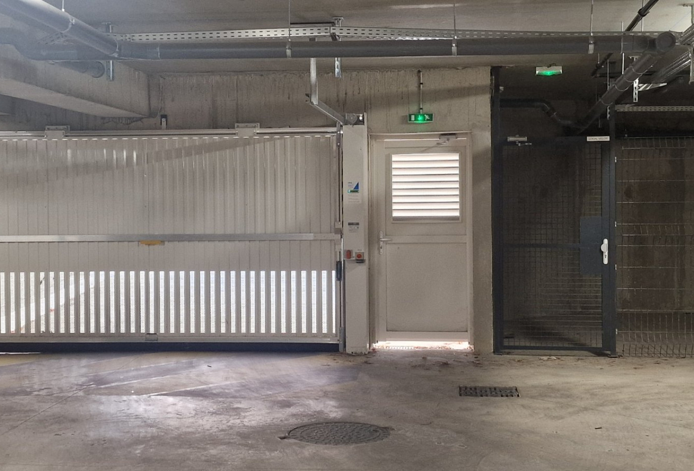 vente Garage Fonbeauzard - Photo 3