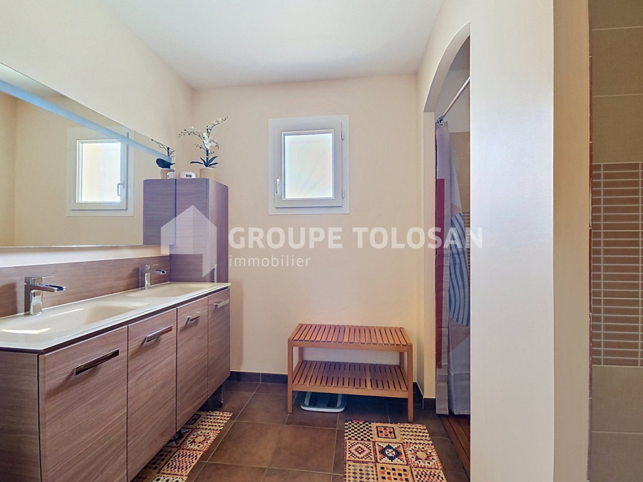 vente Maison L'isle-jourdain - Photo 7