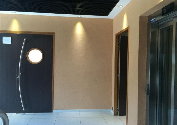 location Bureau Labege