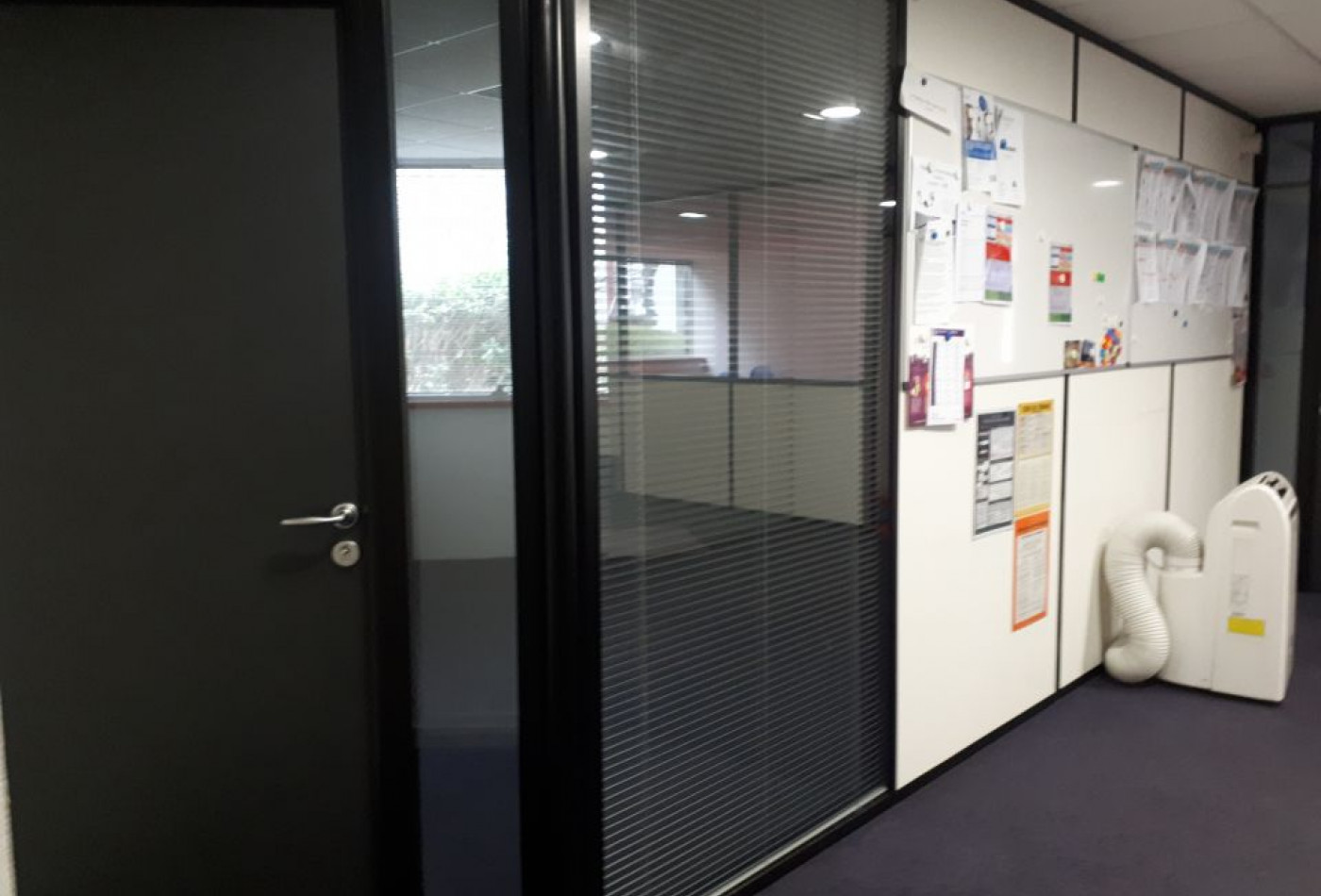 location Bureau Labege - Photo 1