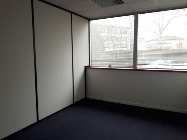 location Bureau Labege - Photo 4