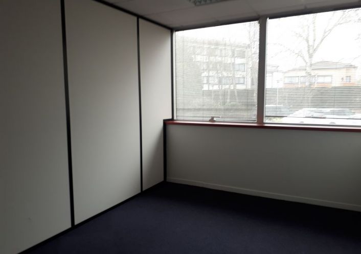 location Bureau Labege