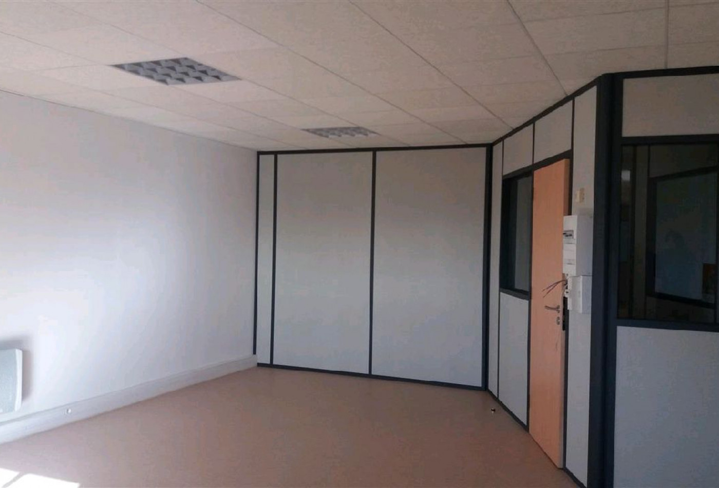 location Bureau Grenade Sur Garonne - Photo 3