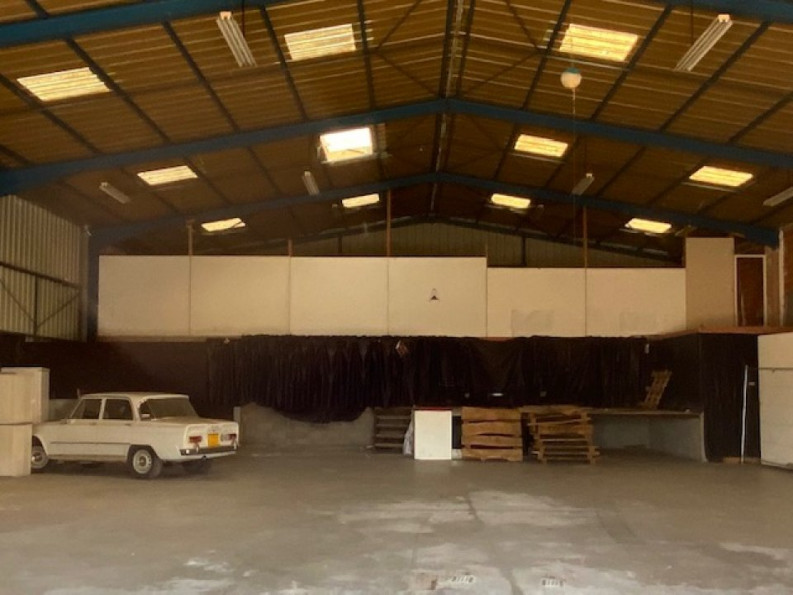 location Local commercial Seysses - Photo 2