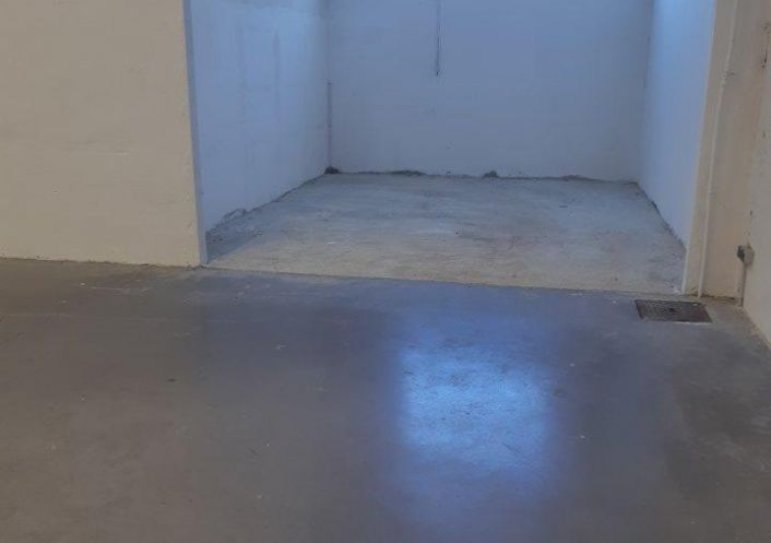 location Local commercial Fenouillet