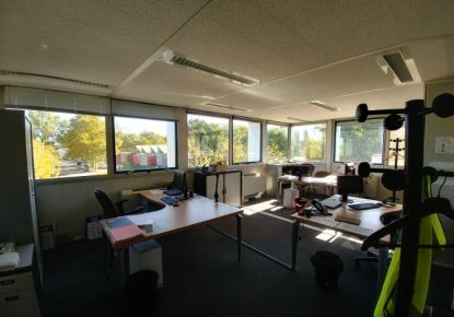 location Bureau Labege