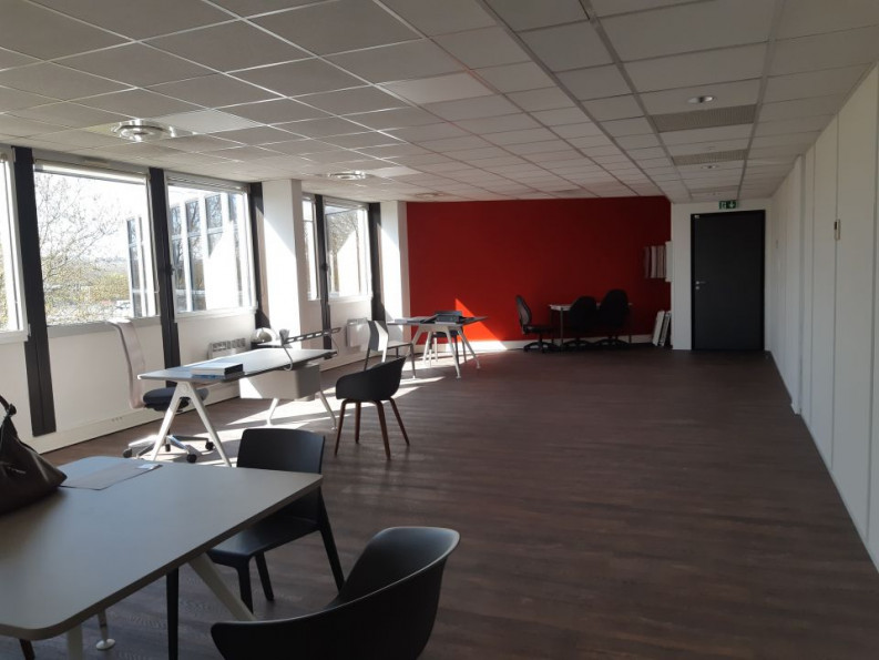 location Bureau Labege - Photo 2