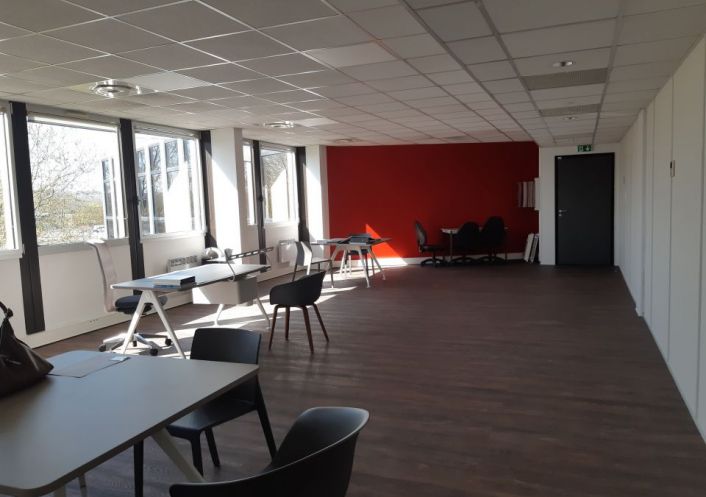 location Bureau Labege