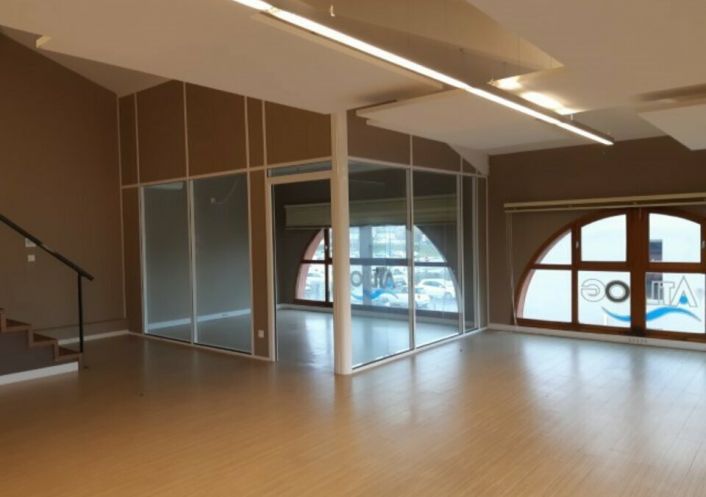 location Bureau Launaguet