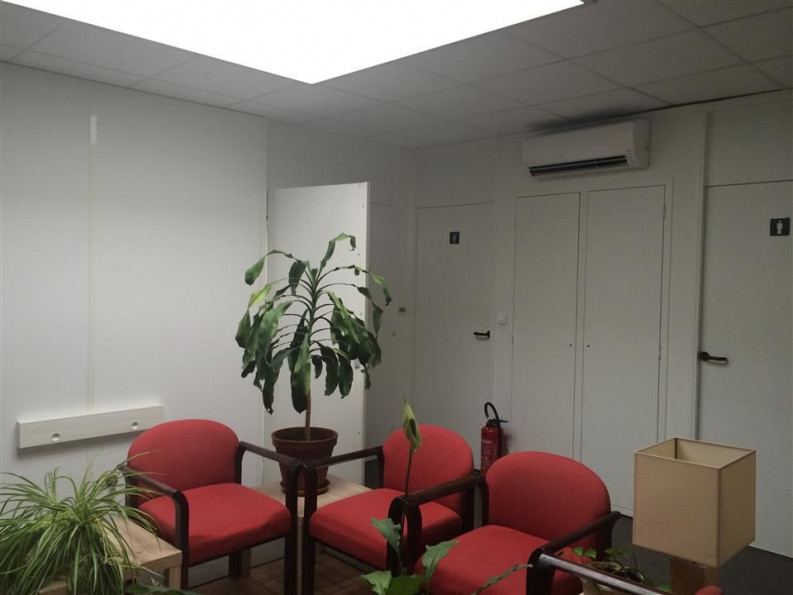 location Bureau Labege - Photo 2