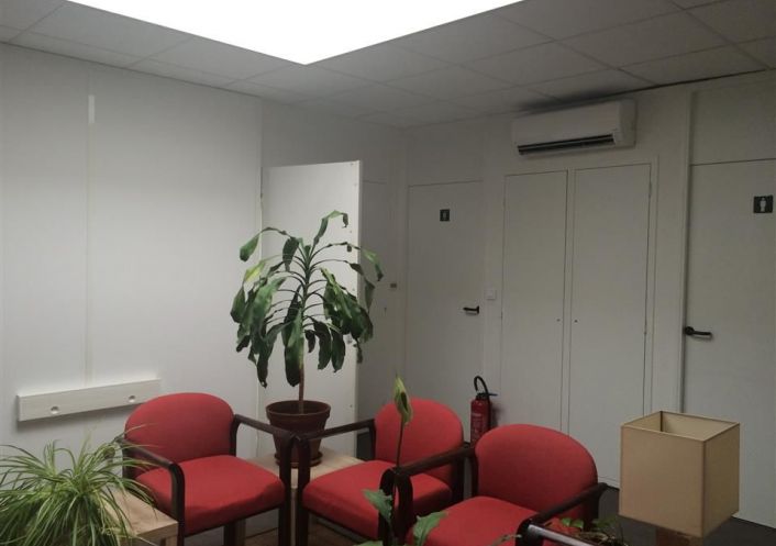 location Bureau Labege