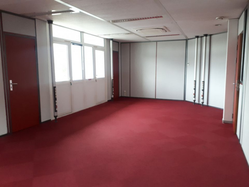 location Bureau Labege - Photo 5