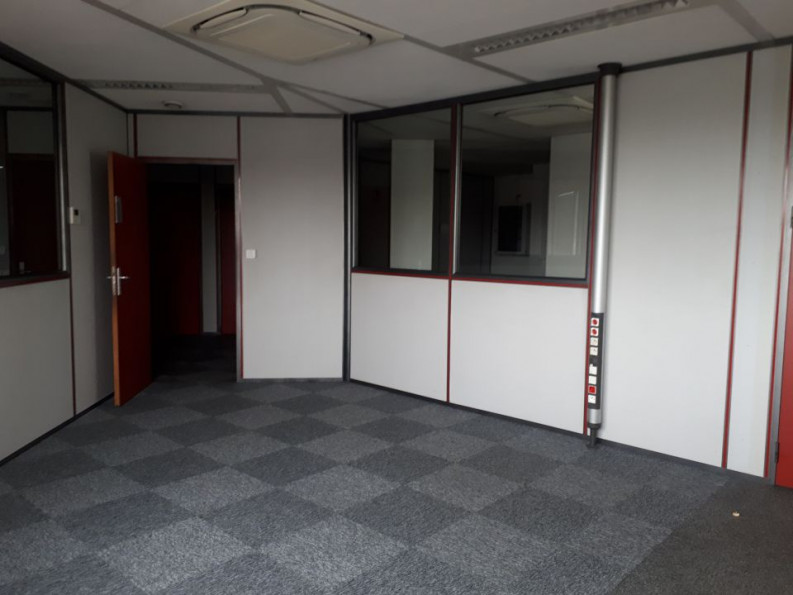 location Bureau Labege - Photo 7