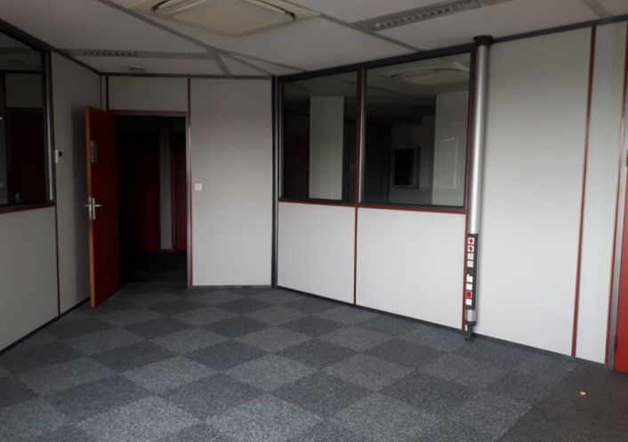 location Bureau Labege