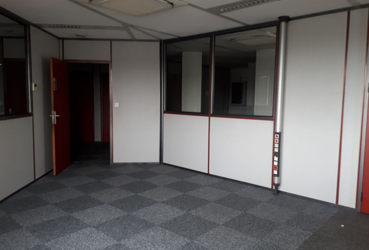 location Bureau Labege - Photo 7