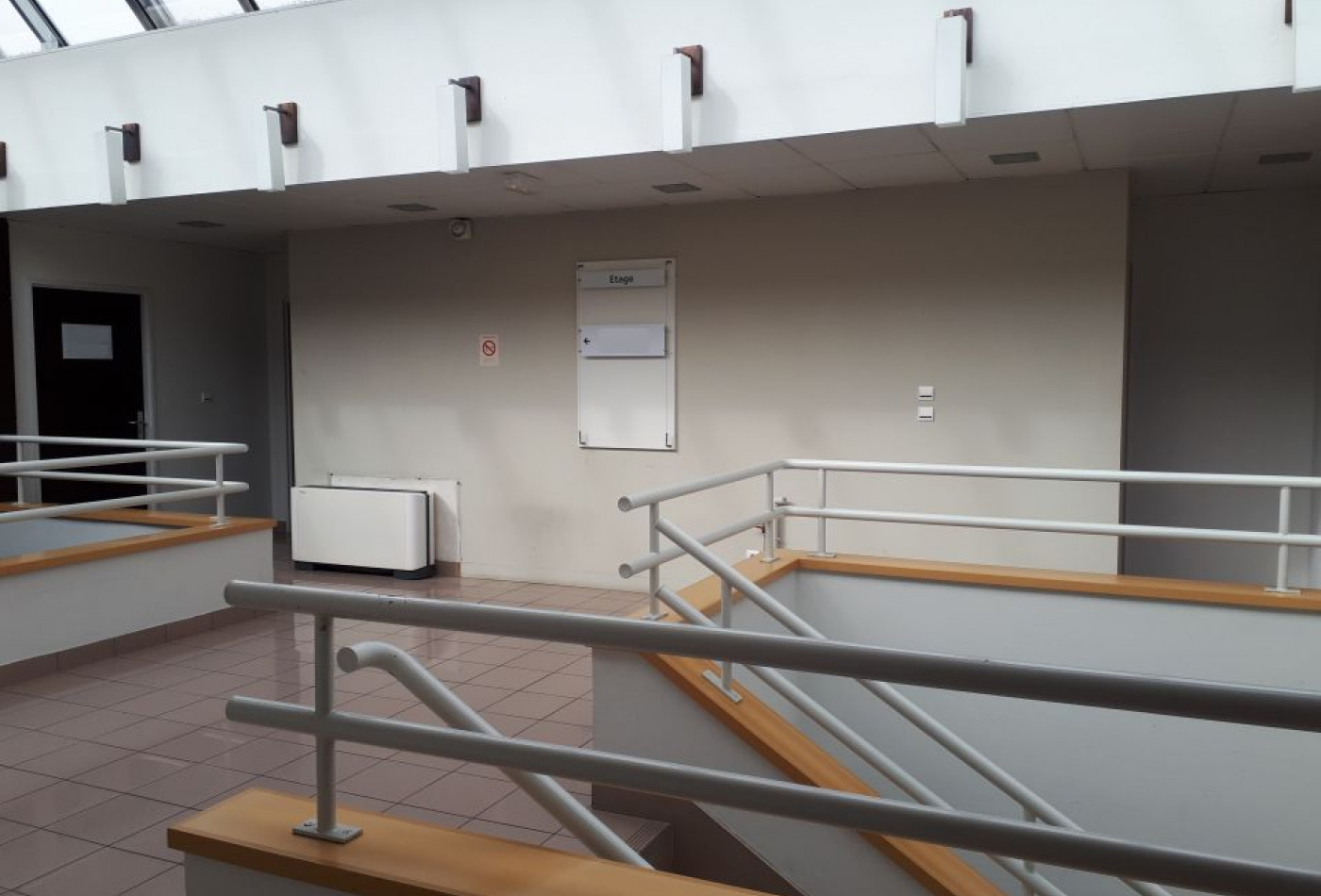 location Bureau Labege - Photo 9