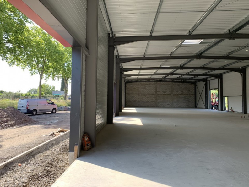 location Entrepot Saint Jory - Photo 1