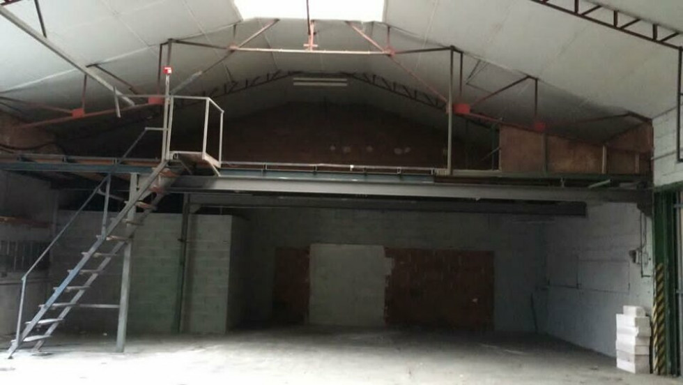 location Entrepot Saint Jory - Photo 2
