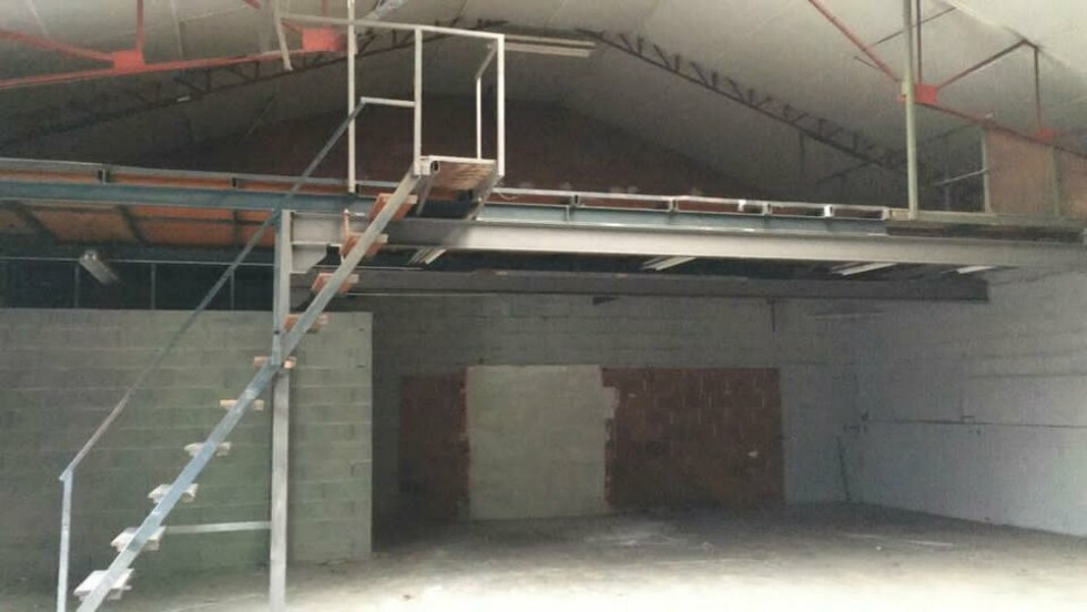 location Entrepot Saint Jory - Photo 3
