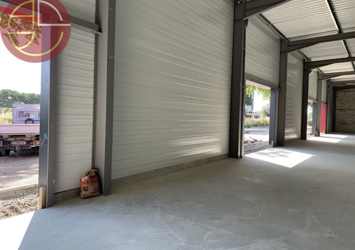 location Entrepot Saint Jory