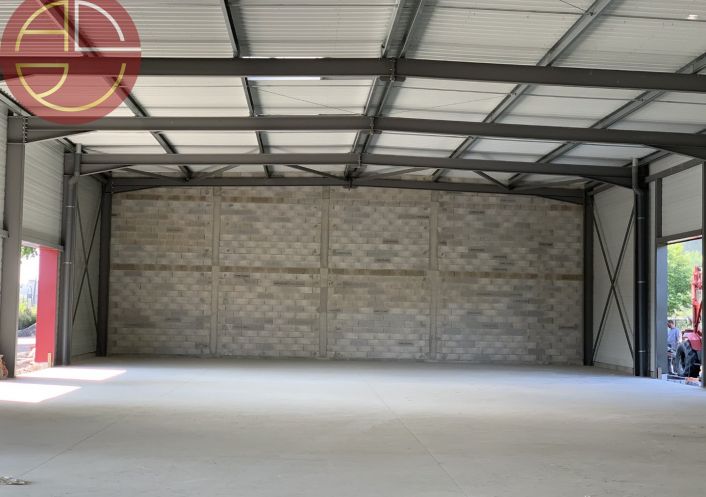 location Entrepot Saint Jory