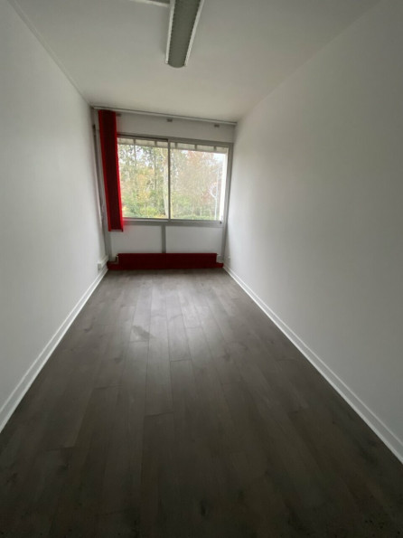 location Bureau Saint Jean - Photo 1