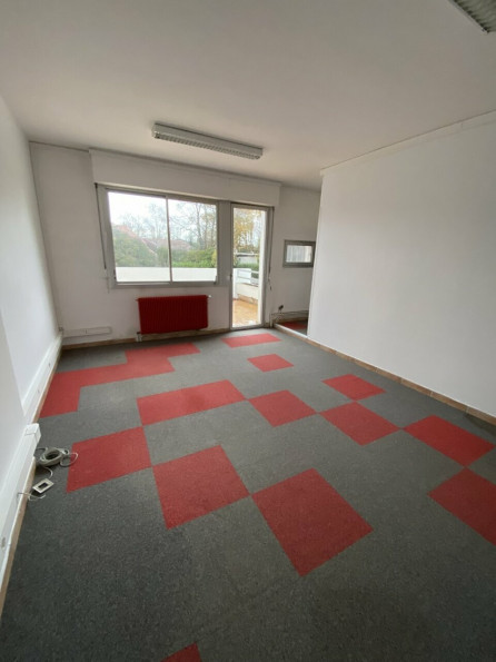 location Bureau Saint Jean - Photo 2