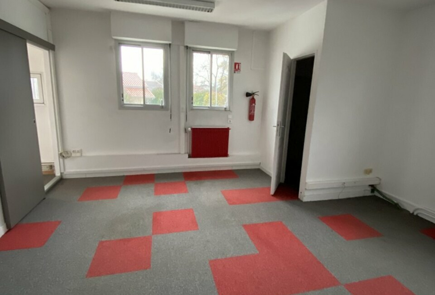 location Bureau Saint Jean - Photo 2